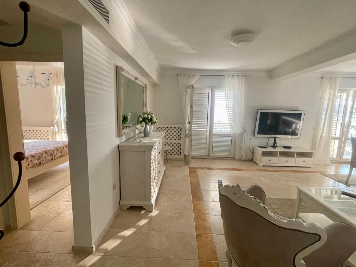 Apartments St Stefan Sveti Stefan Ngoại thất bức ảnh